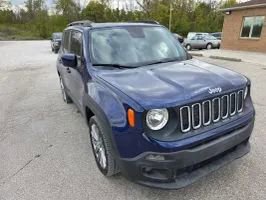 Used 2018 Jeep Renegade Latitude image 3