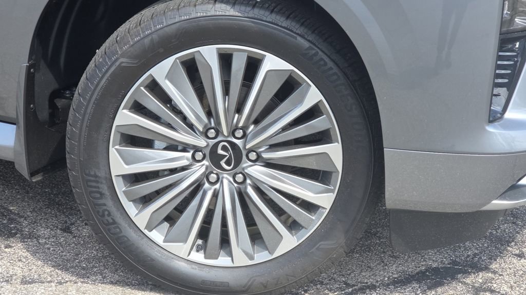 New 2026 INFINITI QX80 Luxe w/ Cargo Package image 21