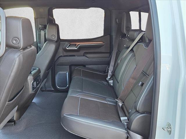 Used 2022 GMC Sierra 1500 Denali w/ Denali Reserve Package AWD/4WD image 13