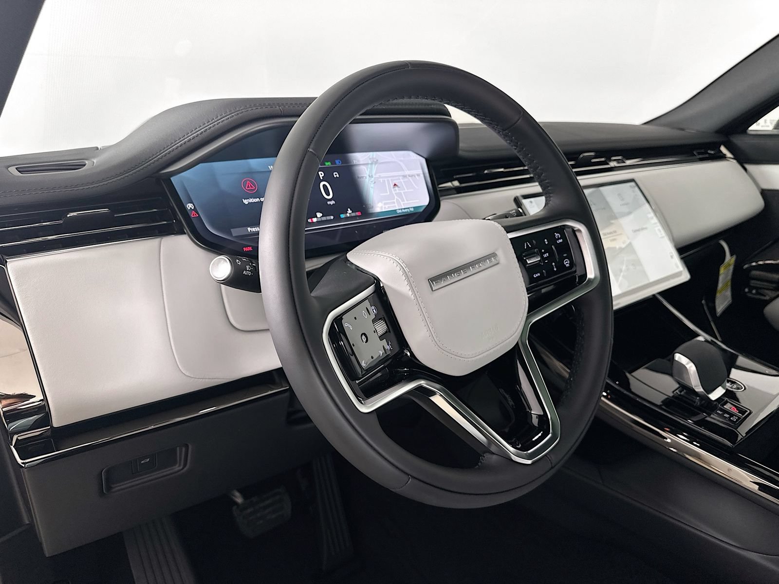 New 2026 Land Rover Range Rover Sport SE AWD/4WD image 32