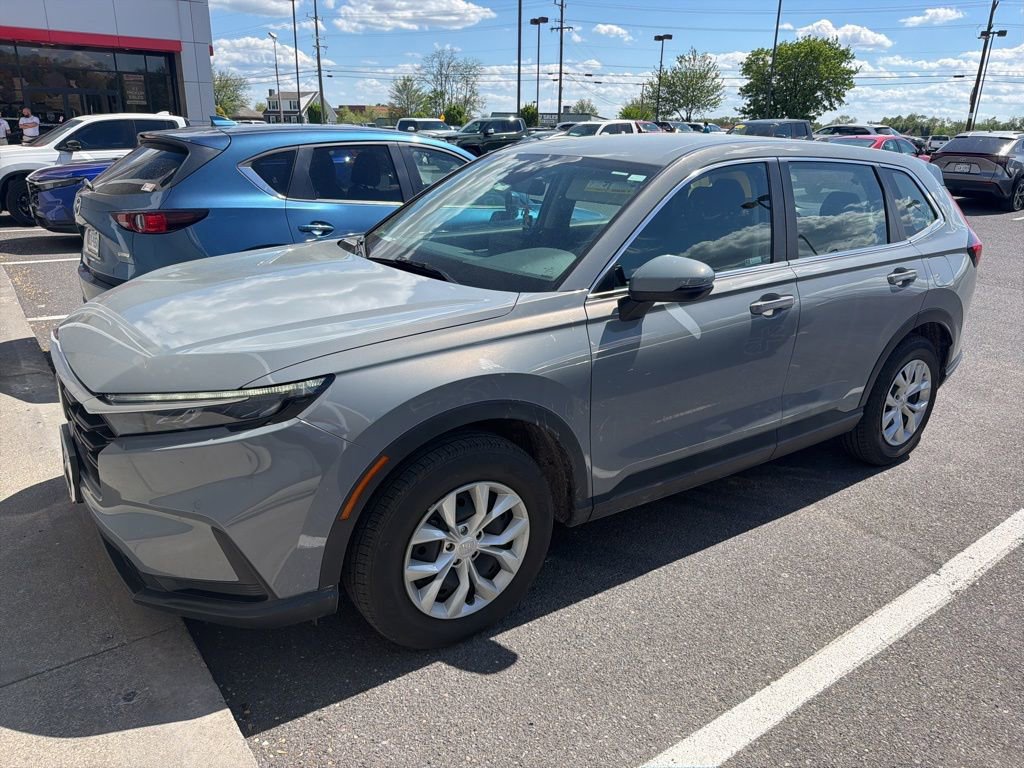 Used 2024 Honda CR-V LX image 1