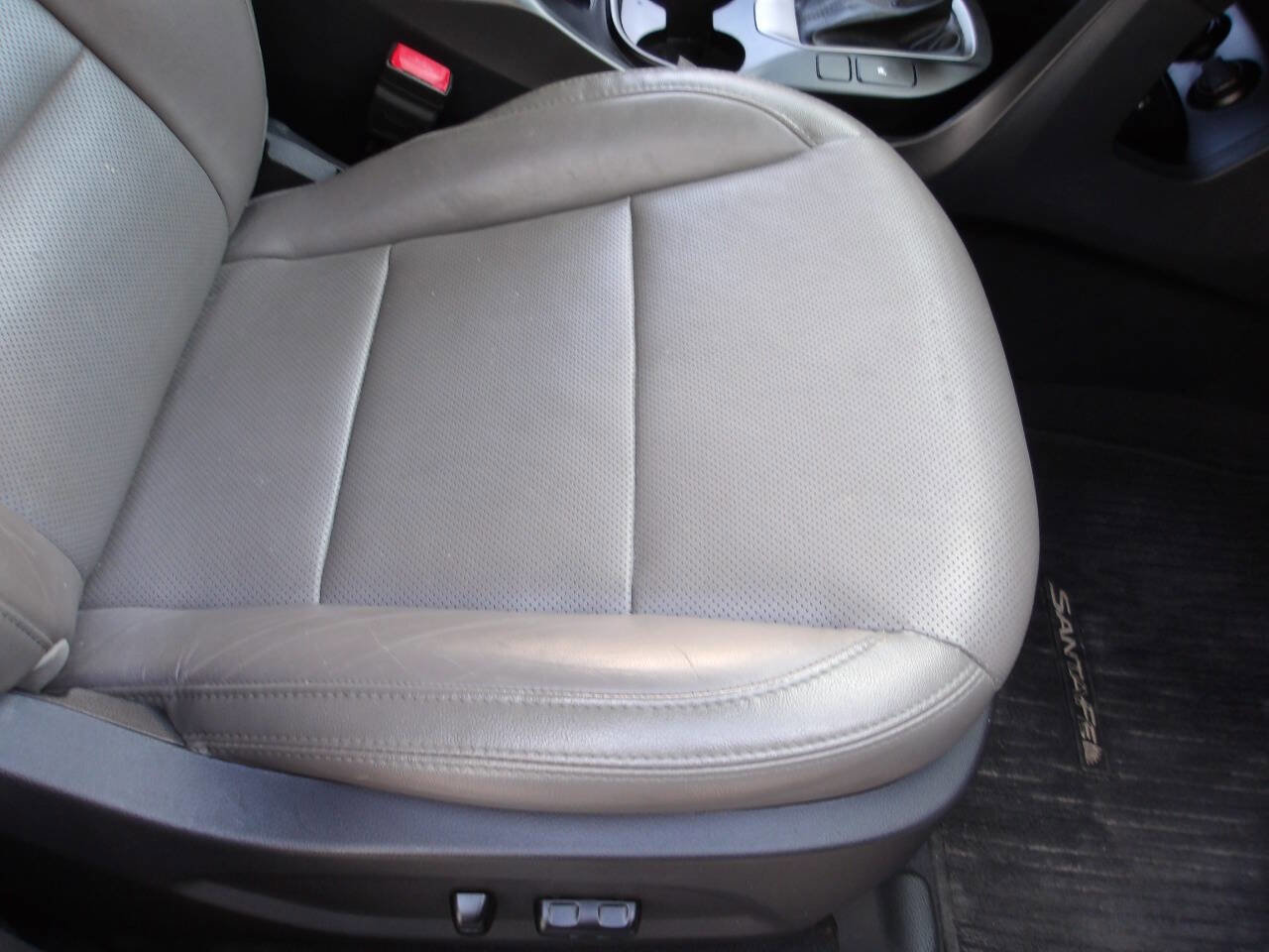 Used 2017 Hyundai Santa Fe Sport AWD/4WD image 20