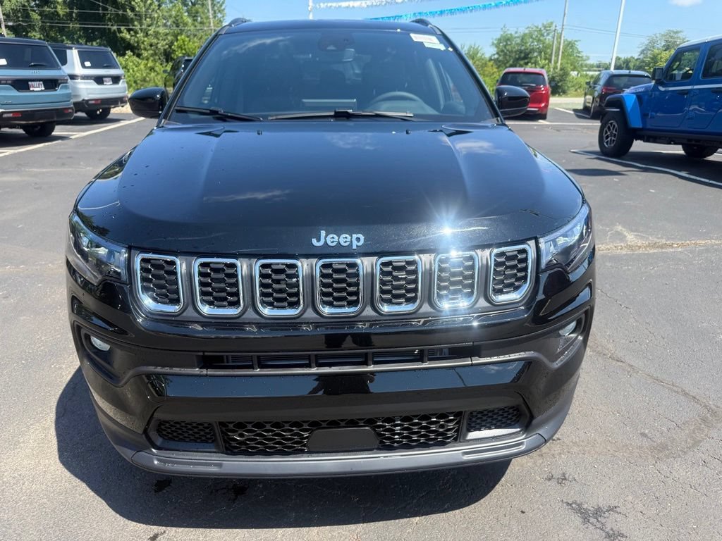 New 2026 Jeep Compass Latitude AWD/4WD image 9