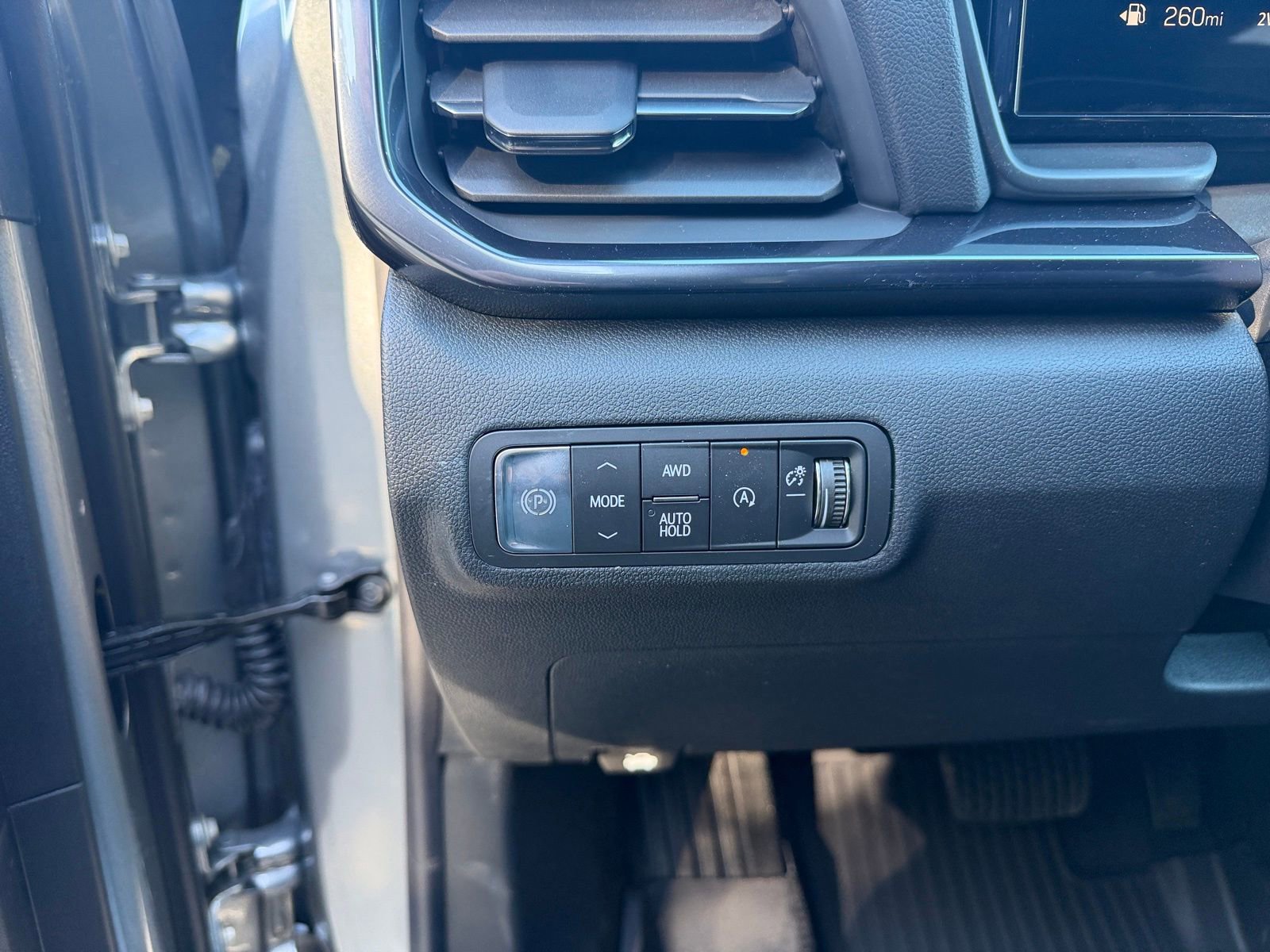 New 2026 GMC Terrain AT4 w/ LPO, Floor Liner Package image 12