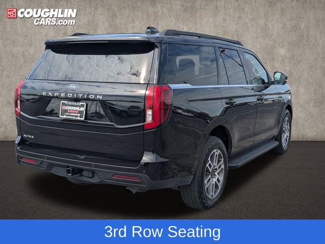 Used 2025 Ford Expedition Active AWD/4WD image 8