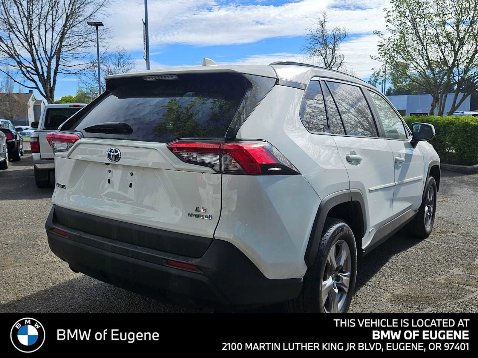 Used 2024 Toyota RAV4 LE image 3