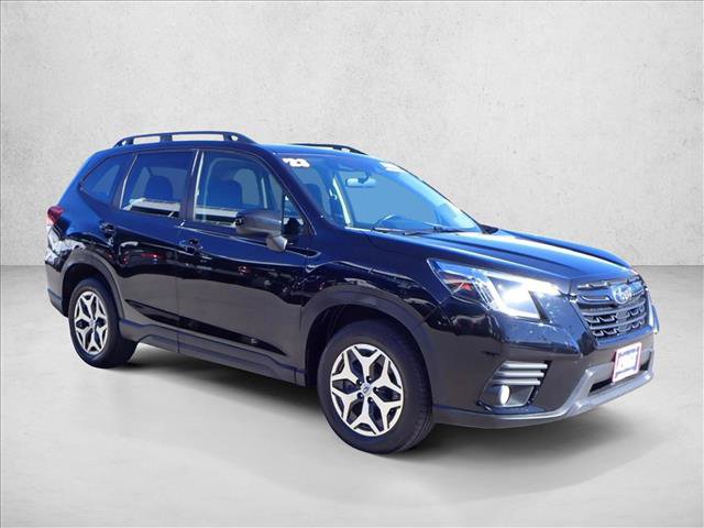 Used 2023 Subaru Forester Premium image 6