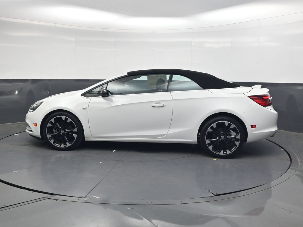 Used 2019 Buick Cascada Sport Touring w/ Dark Effects Package FWD image 10
