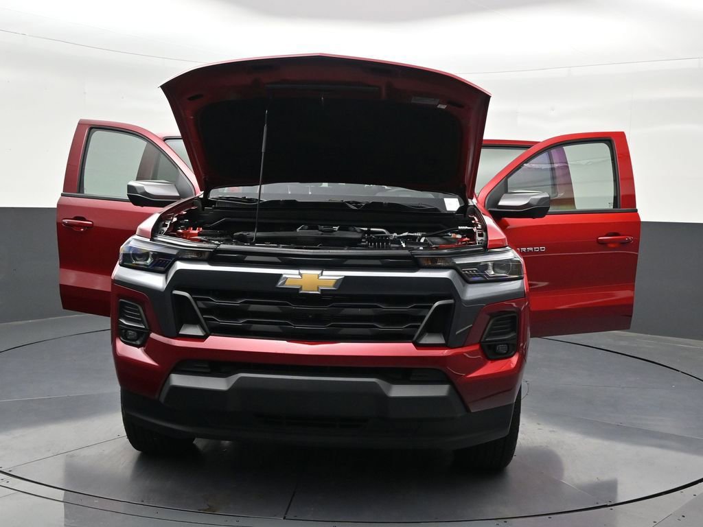 Used 2025 Chevrolet Colorado LT w/ LT Convenience Package RWD image 37