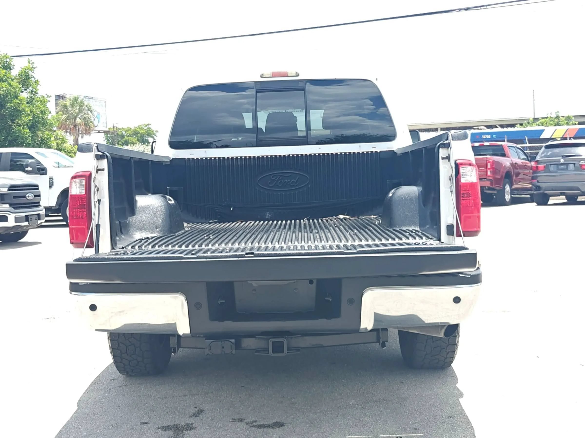 Used 2011 Ford F250 Lariat w/ Lariat Interior Pkg RWD image 7