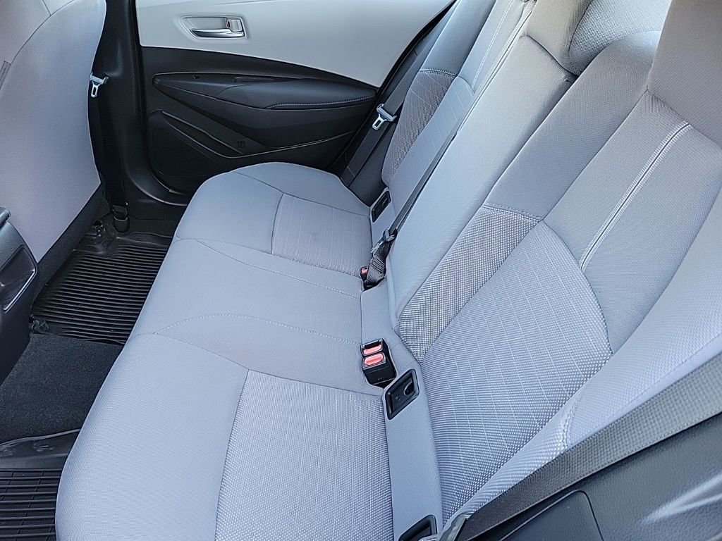 Used 2022 Toyota Corolla SE image 12