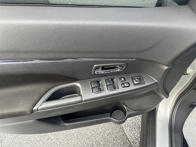 Used 2023 Mitsubishi Outlander Sport AWD image 14