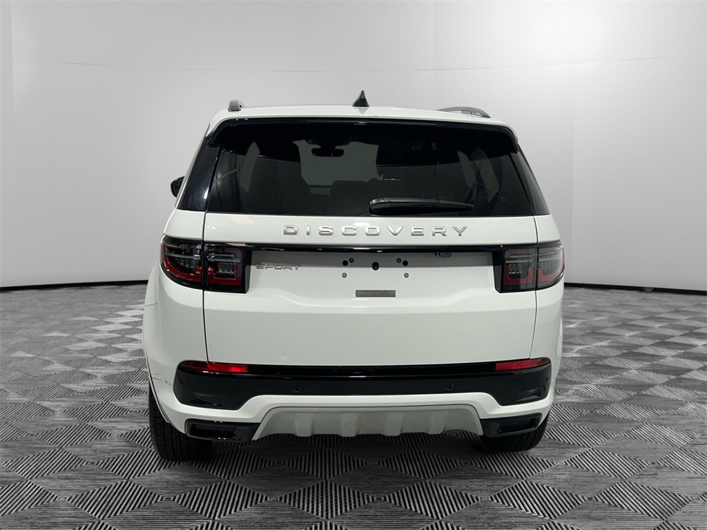 Used 2024 Land Rover Discovery Sport S image 3
