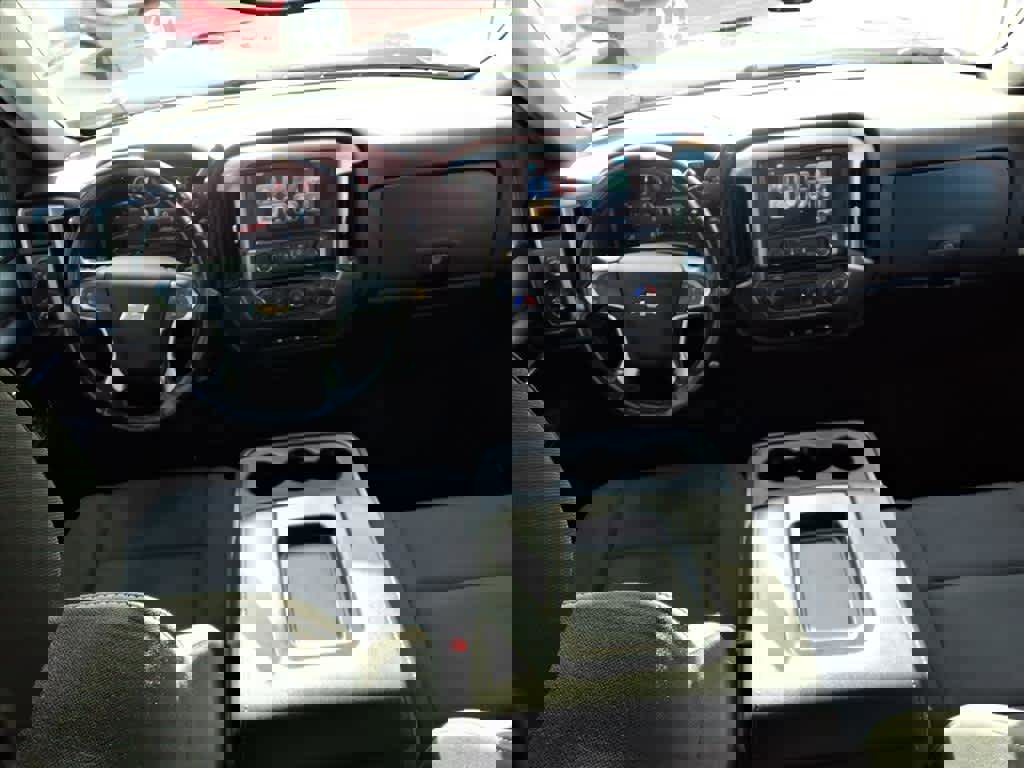 Used 2018 Chevrolet Silverado 1500 LT w/ All Star Edition image 7