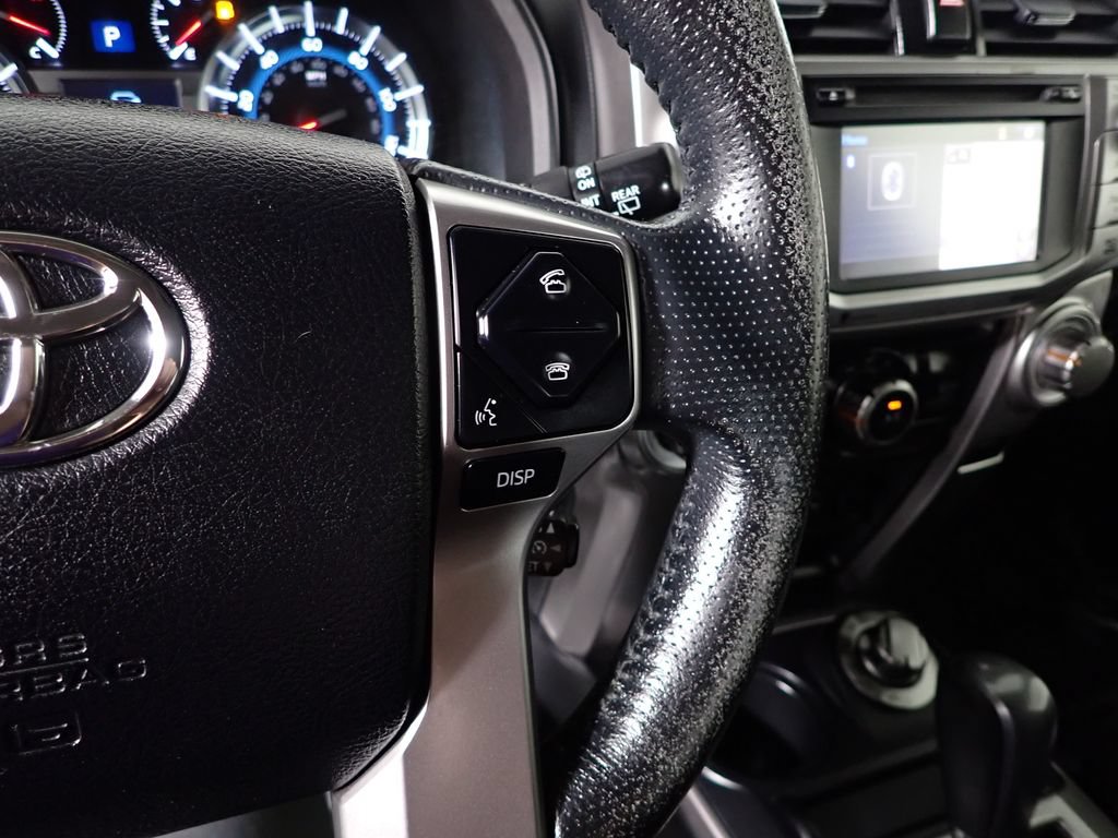 Used 2014 Toyota 4Runner SR5 AWD/4WD image 27