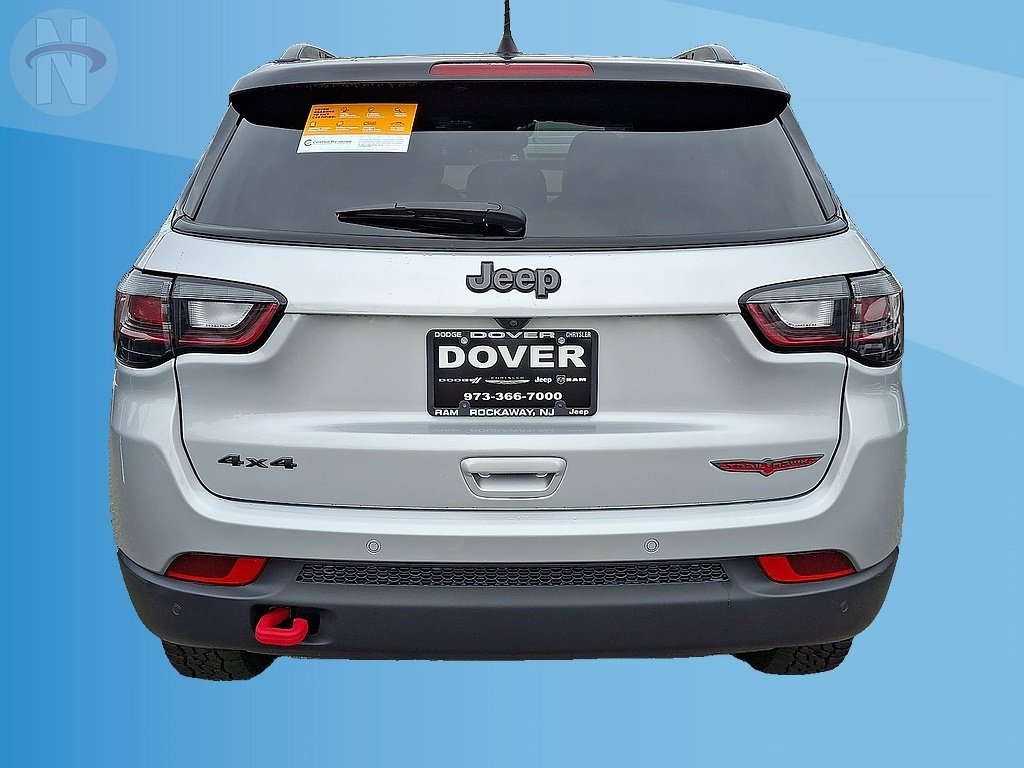 Certified 2024 Jeep Compass Trailhawk w/ Trailhawk Elite Group AWD/4WD image 23