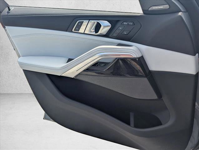 Used 2026 BMW X6 xDrive40i image 9