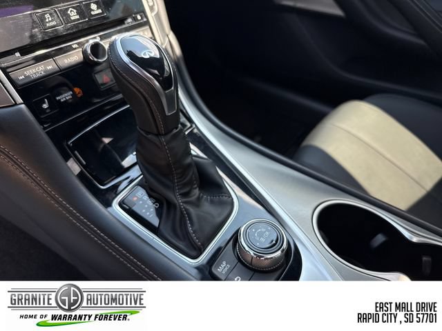 Used 2019 INFINITI Q60 3.0t Luxe w/ Essential Package AWD/4WD image 23