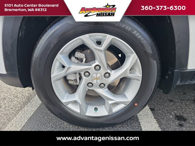 Used 2024 Chevrolet Trax LS w/ LS Convenience Package image 28