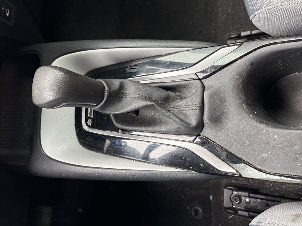 Used 2024 Toyota Corolla SE image 16