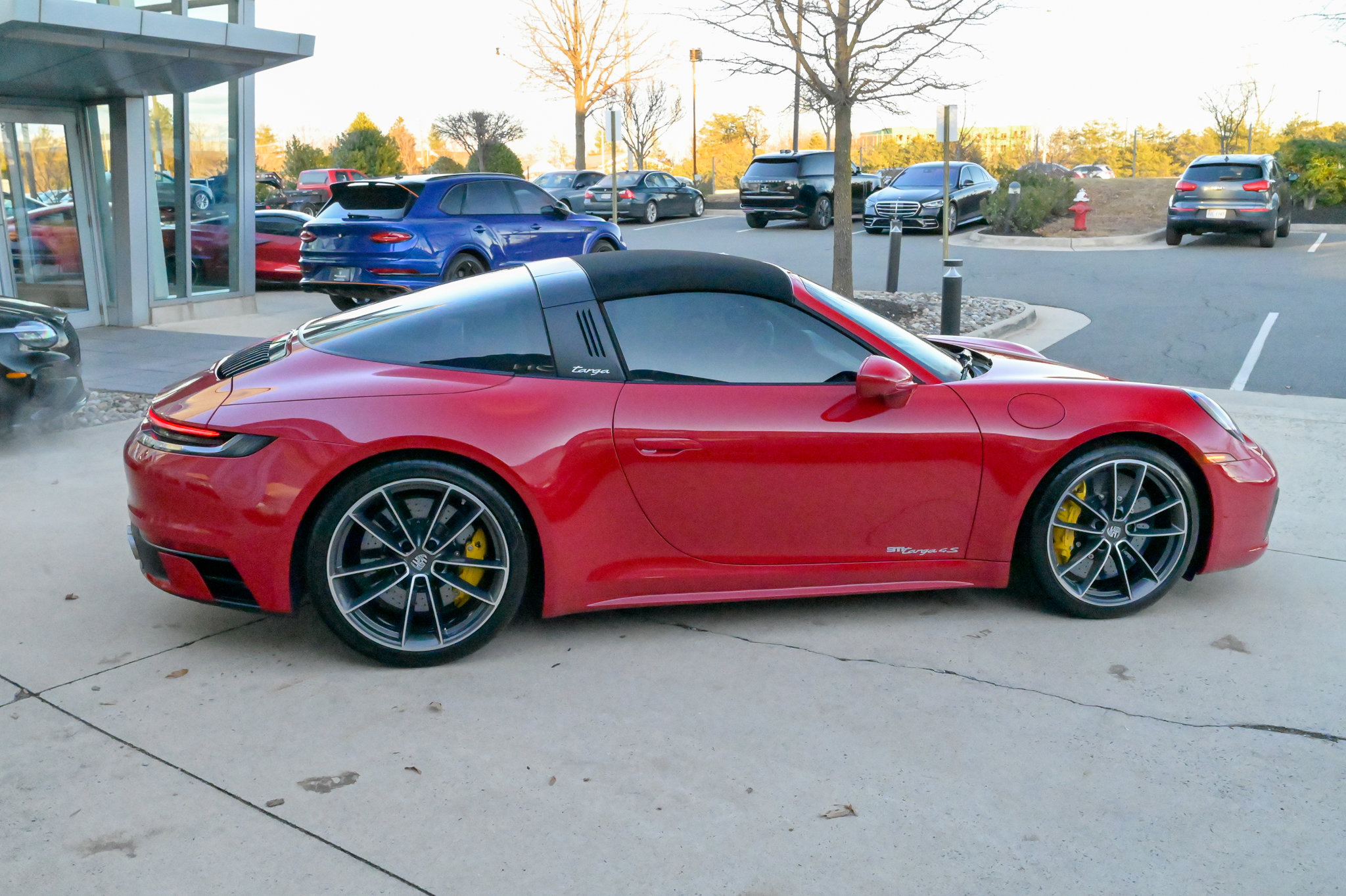 Used 2021 Porsche 911 Targa 4S image 4