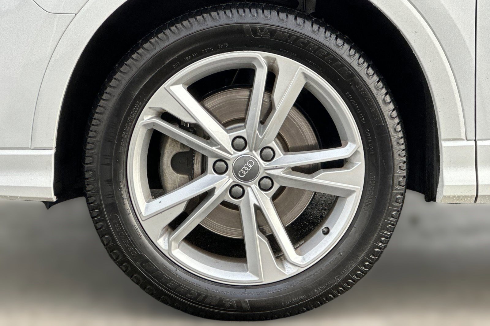 Used 2020 Audi Q3 2.0T Premium w/ Convenience Package image 11