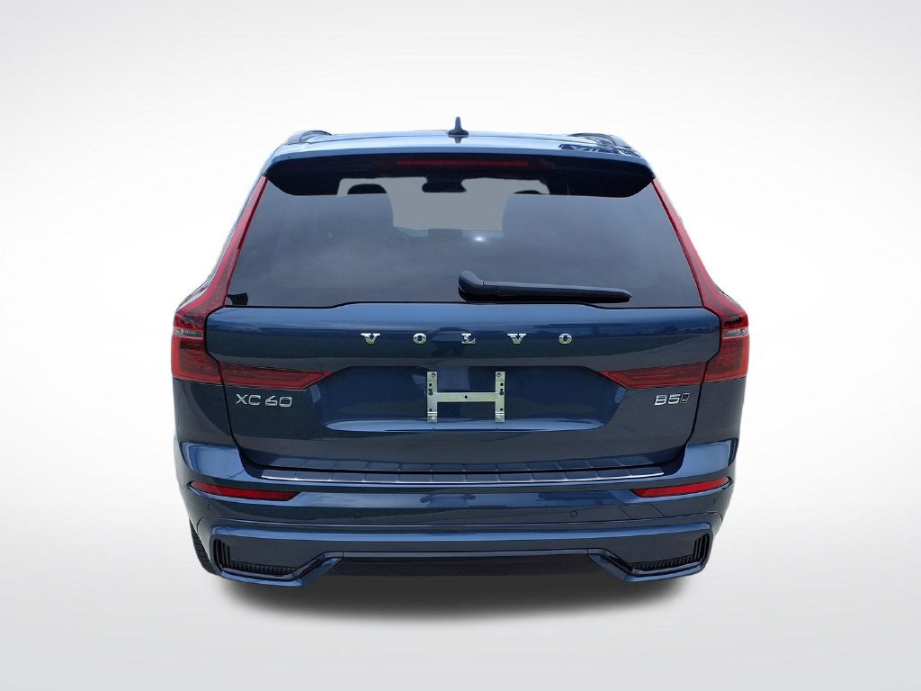 New 2026 Volvo XC60 B5 Plus w/ Protection Package Premier AWD/4WD image 7