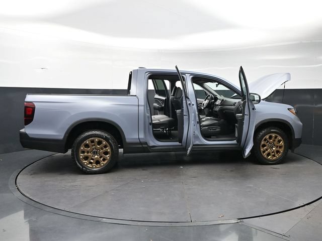 Certified 2023 Honda Ridgeline RTL image 34