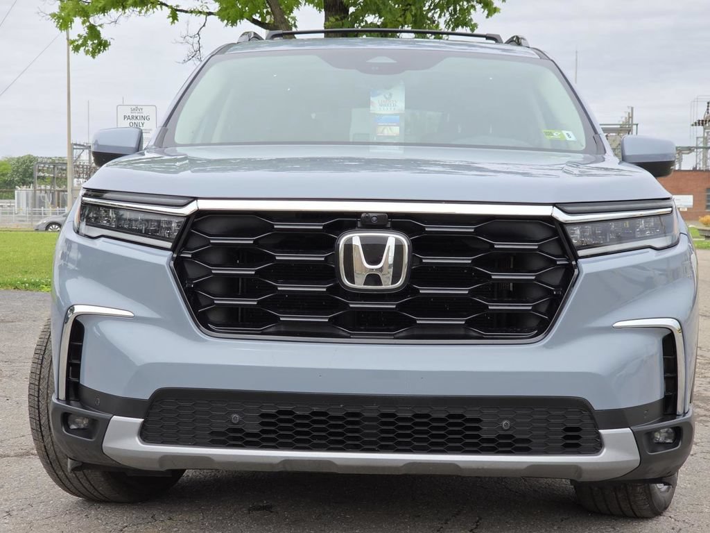 Used 2024 Honda Pilot Elite image 16