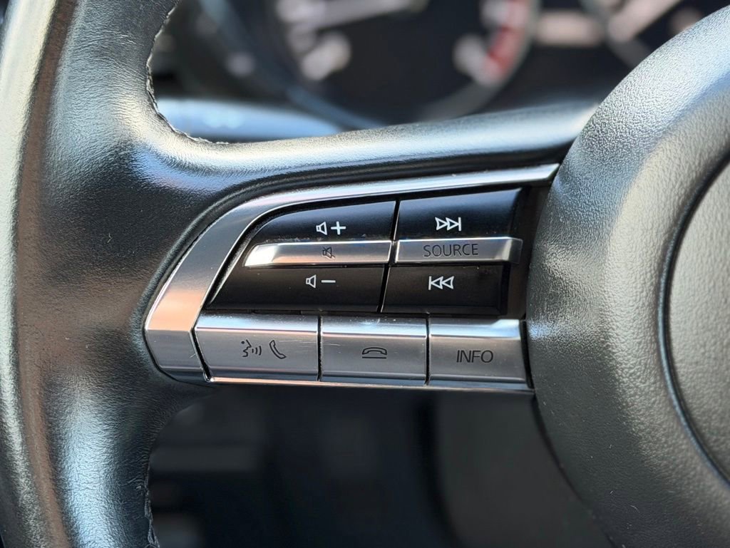 Used 2020 MAZDA MAZDA3 AWD Hatchback w/ Preferred Pkg image 10