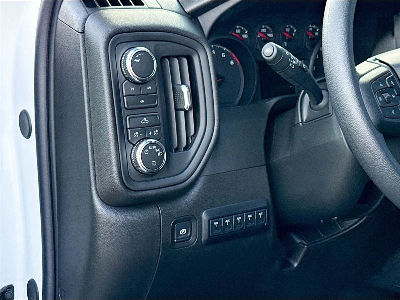 New 2026 GMC Sierra 3500 Pro w/ Convenience Package AWD/4WD image 5