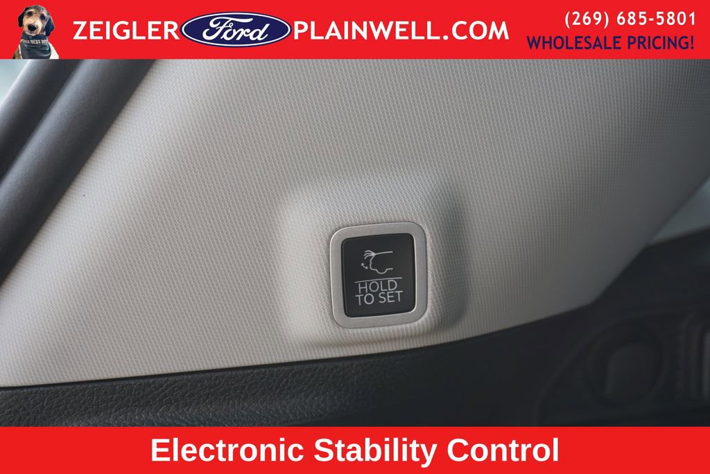 Used 2023 Jeep Grand Cherokee Limited w/ Trailer Tow Prep Group (B) image 11