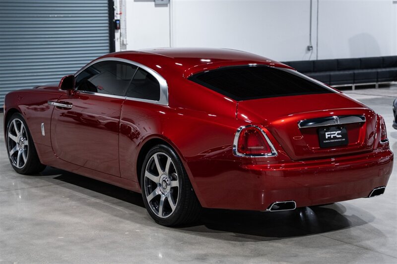 Used 2019 Rolls-Royce Wraith RWD image 64