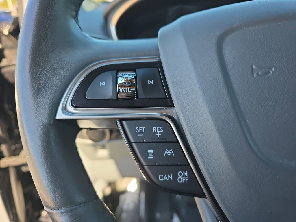 Used 2020 Lincoln Nautilus Reserve image 28