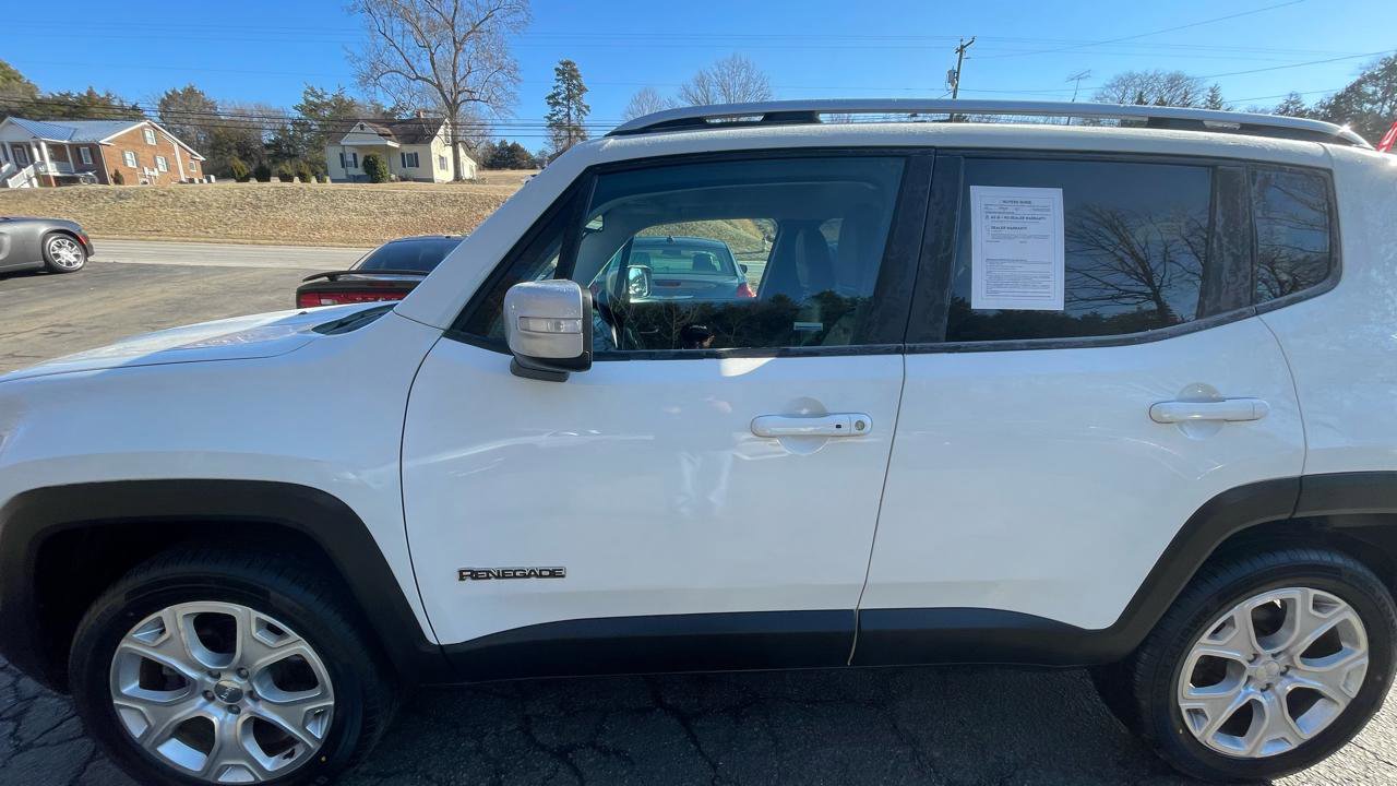 Used 2017 Jeep Renegade Limited image 3