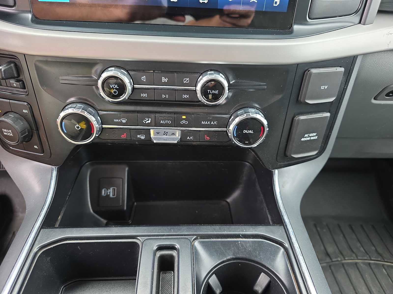 Used 2022 Ford F150 XLT w/ Equipment Group 302A High image 17