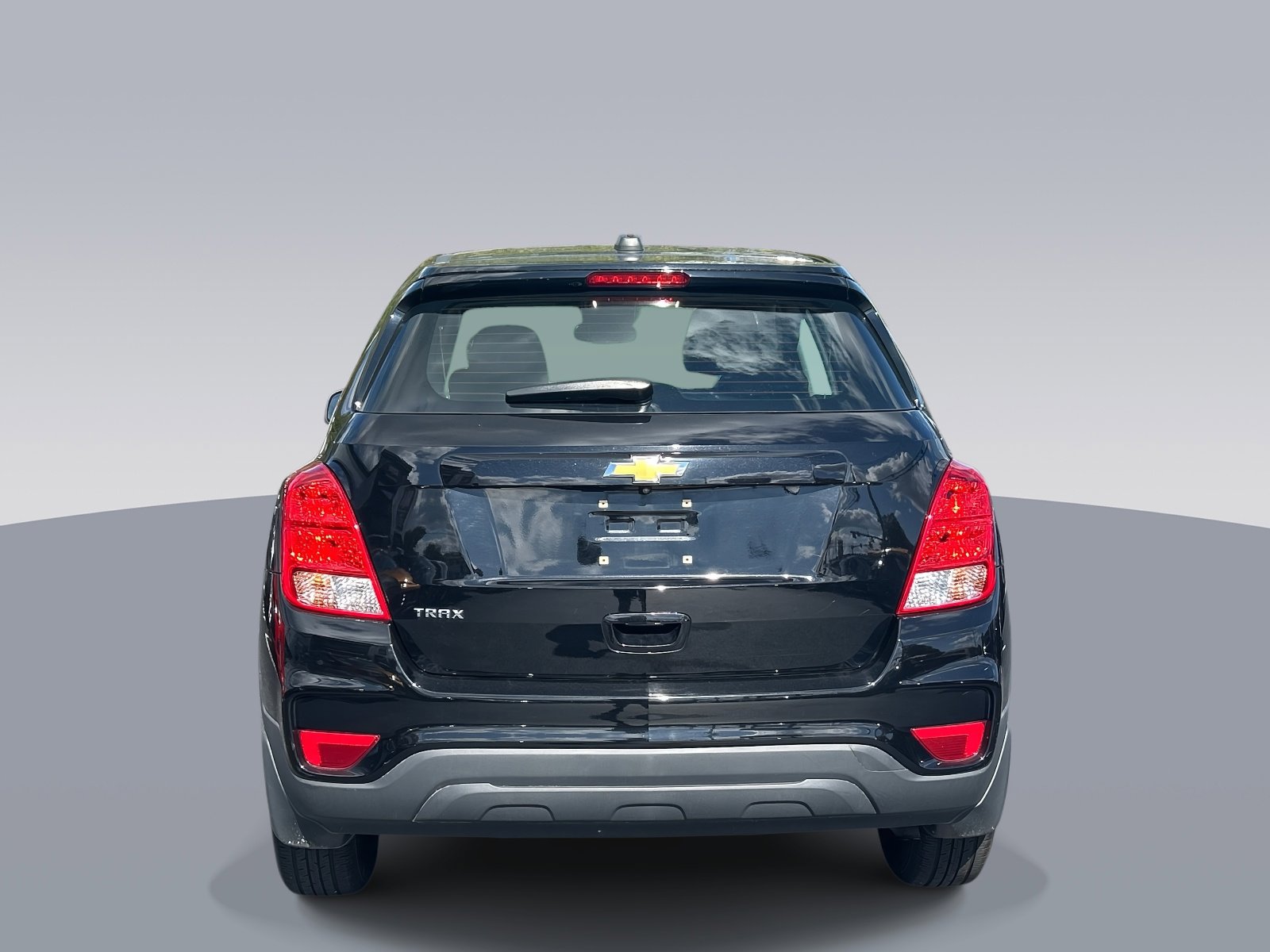 Used 2017 Chevrolet Trax LS image 4