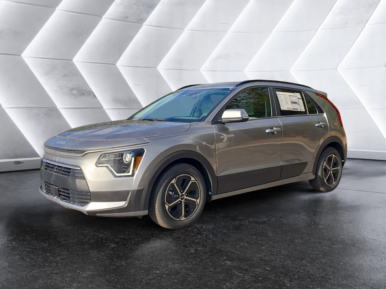 New 2026 Kia Niro EX image 1