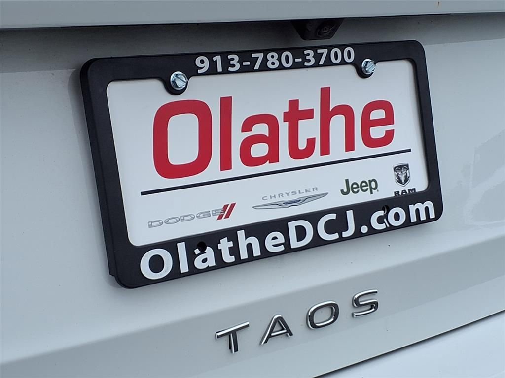 Used 2024 Volkswagen Taos S image 22