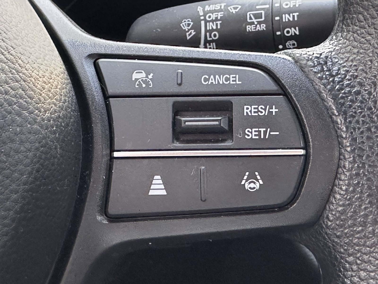 Used 2023 Honda HR-V LX image 19