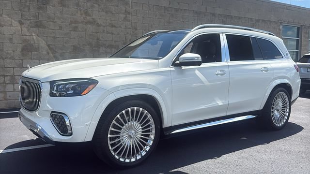 Certified 2024 Mercedes-Benz Maybach GLS 600 4MATIC image 9