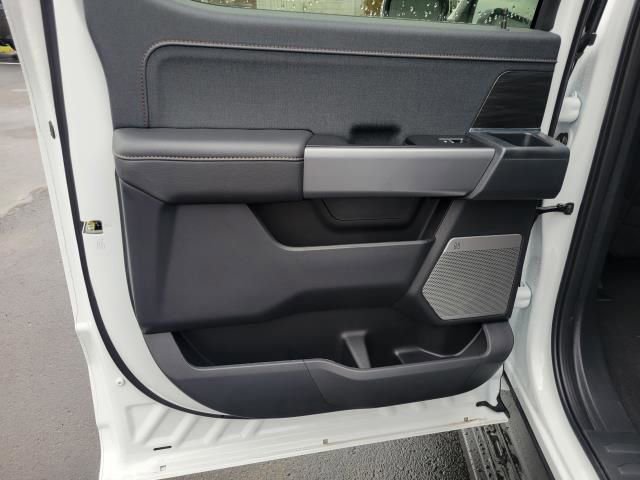 New 2025 Ford F150 Lightning Lariat image 15