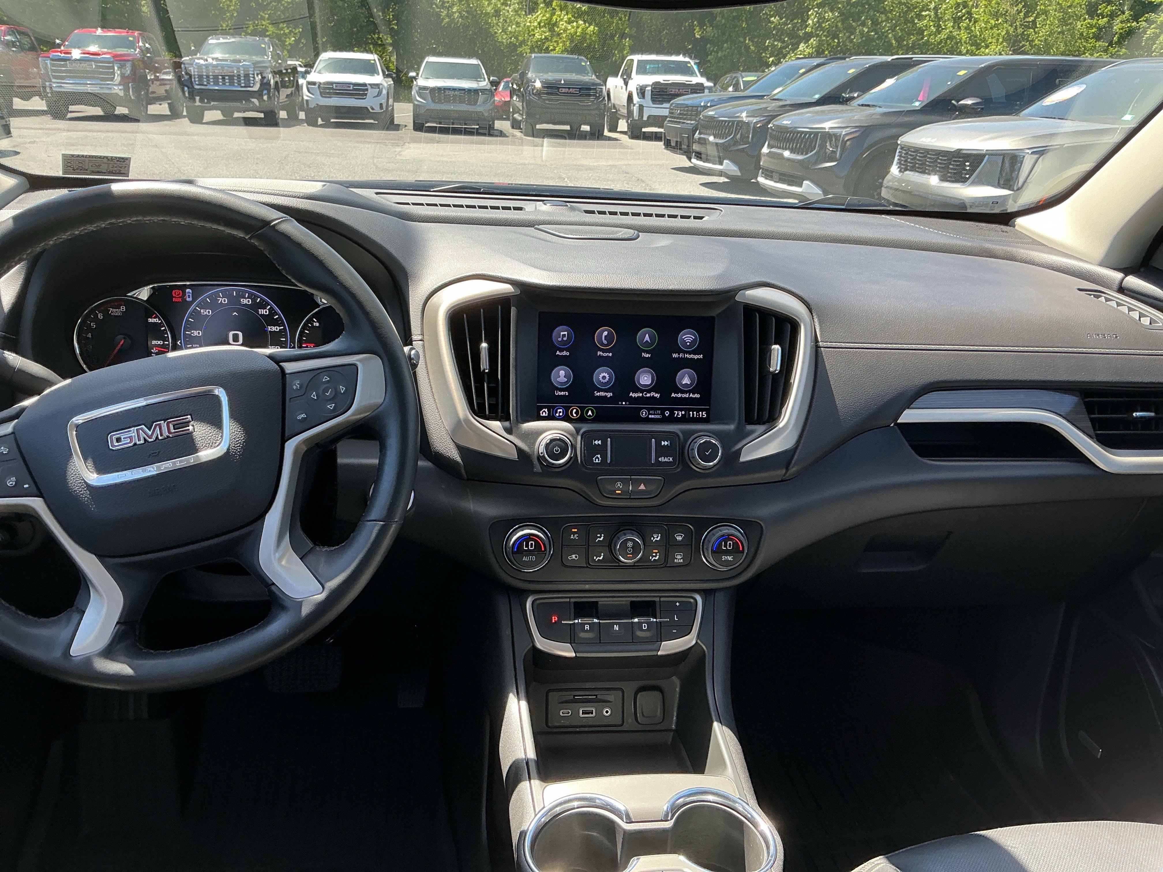 Used 2023 GMC Terrain Denali w/ Black Diamond Edition AWD/4WD image 11