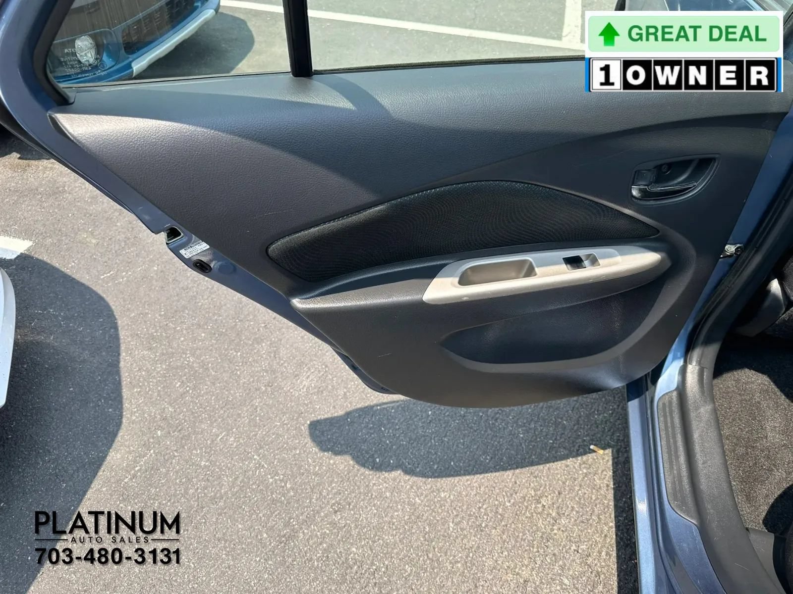 Used 2009 Toyota Yaris S FWD image 17