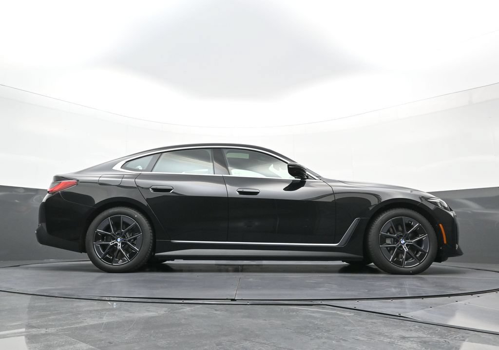 New 2026 BMW i4 xDrive40i w/ Premium Package AWD/4WD image 29