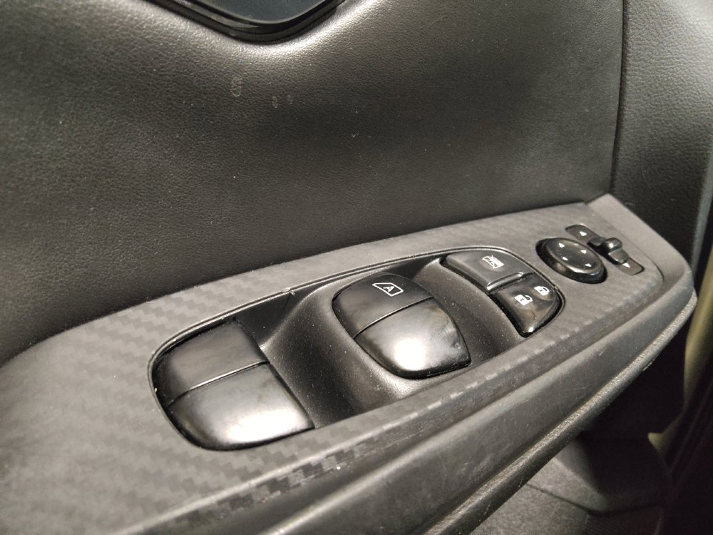 Used 2020 Nissan Sentra SV w/ Electronics Package FWD image 27