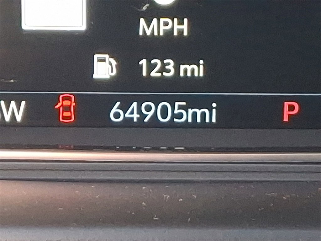 Used 2021 GMC Sierra 3500 Denali w/ Denali Ultimate Package image 20