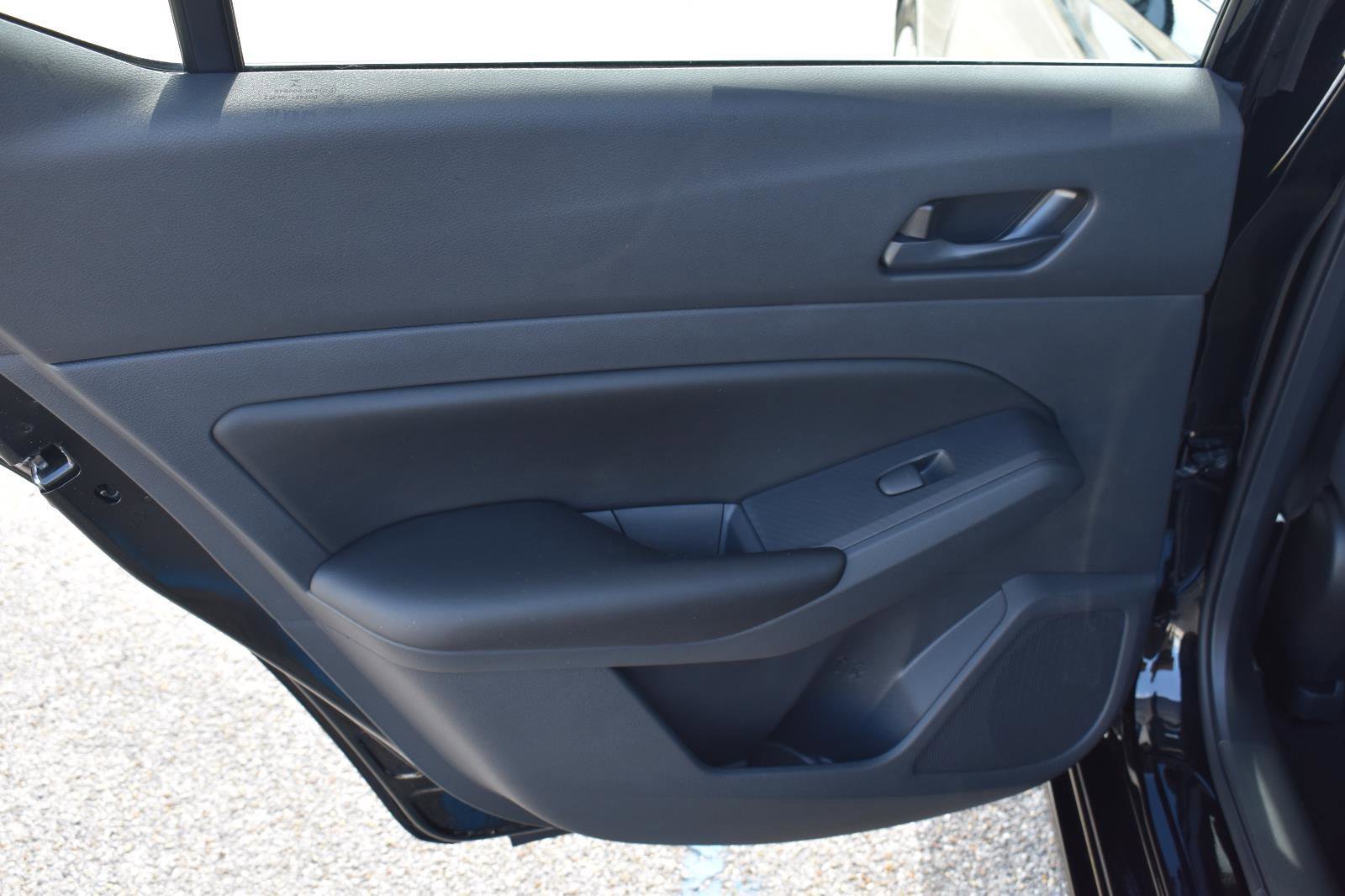 Used 2025 Nissan Altima 2.5 S image 38