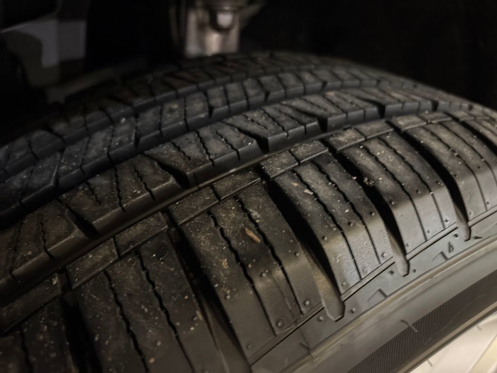 Used 2024 Dodge Durango GT image 27