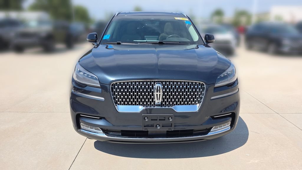 Used 2021 Lincoln Aviator Reserve AWD/4WD image 8